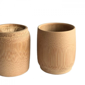 Cốc uống từ tre