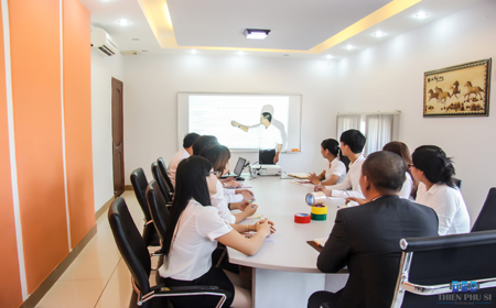 Phim PE bọc Pallet